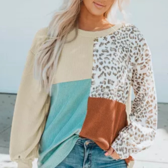 ❤️New patchwork color block top - Picture 6 of 11